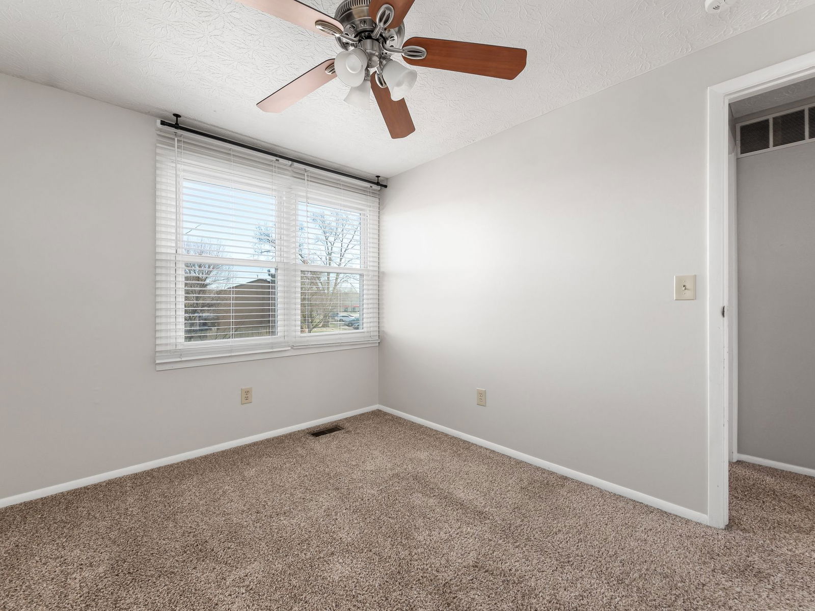 Gallery Image 57