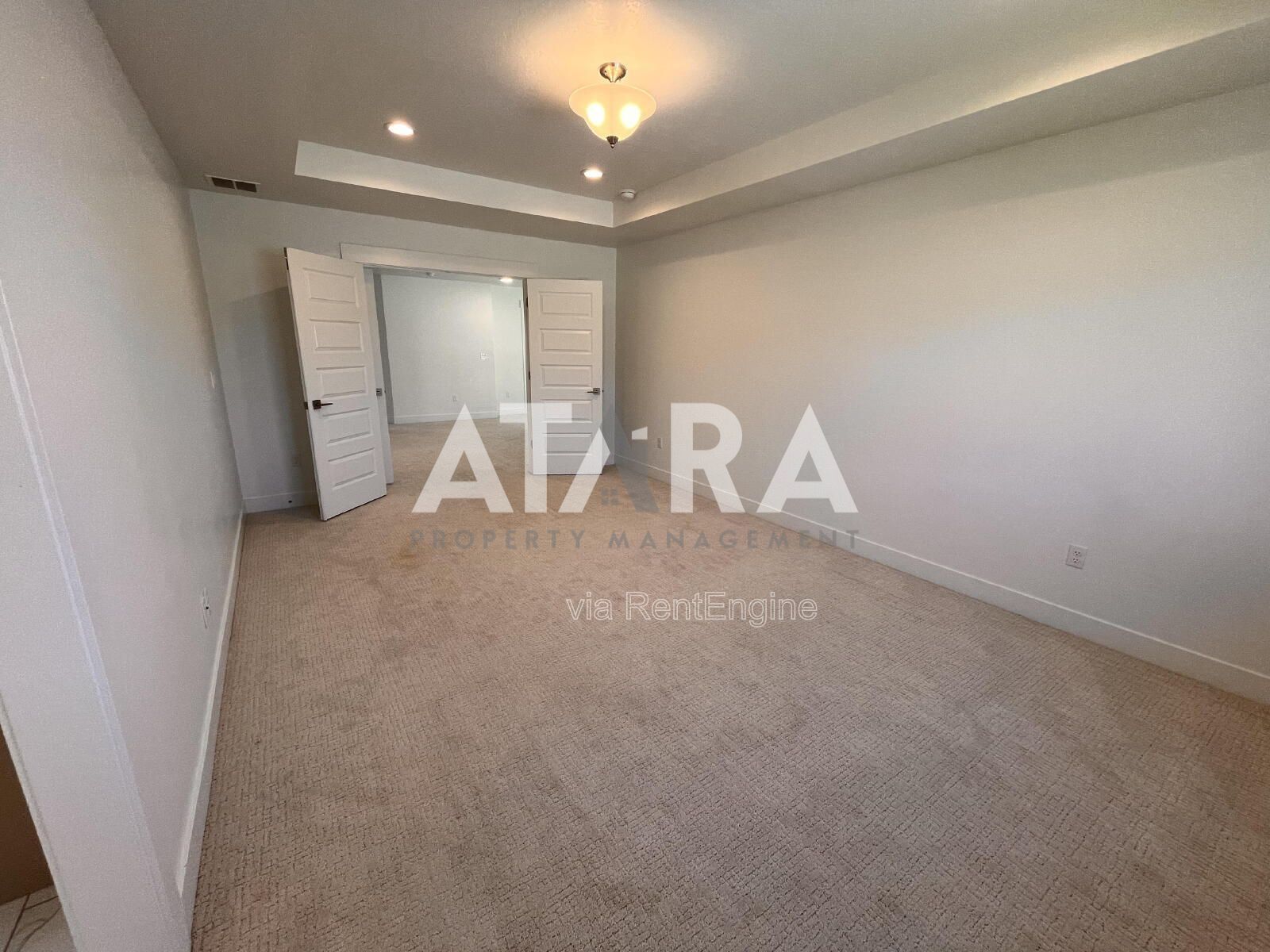 Gallery Image 33