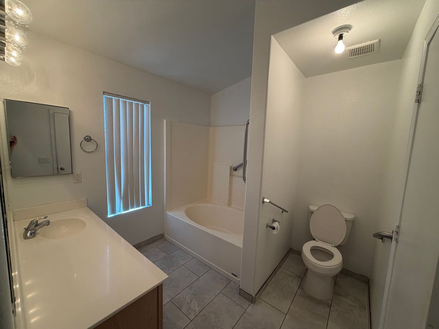 Gallery Image 12