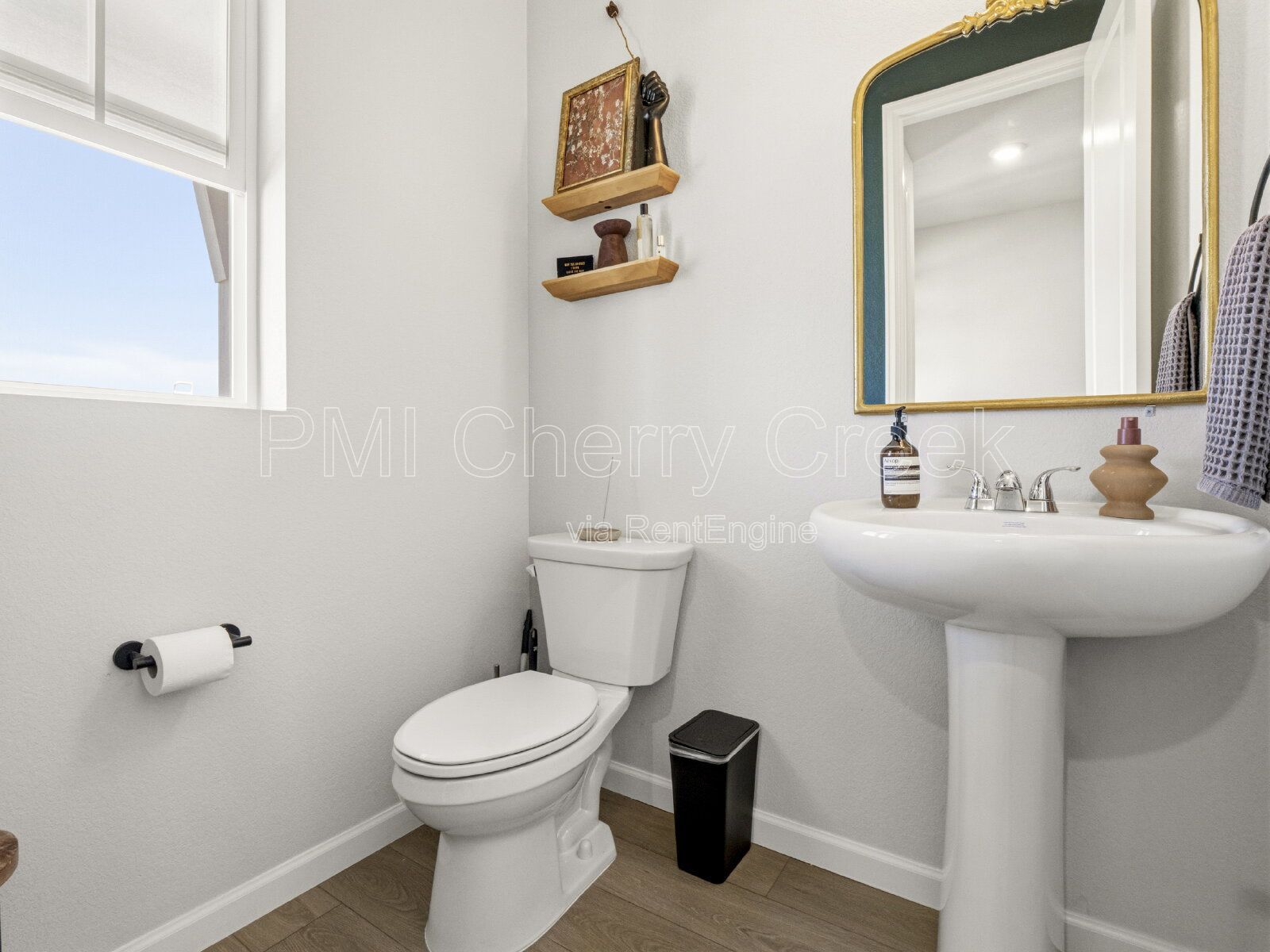 Gallery Image 9