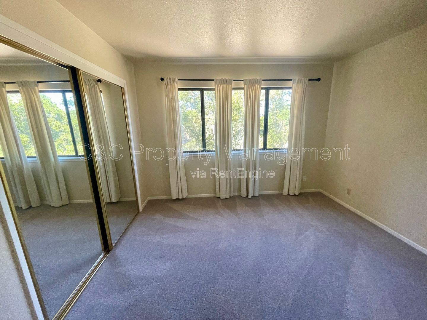 Gallery Image 25