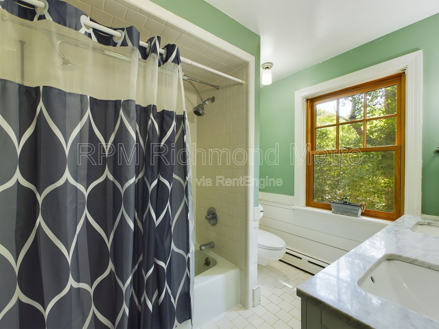 Gallery Image 16