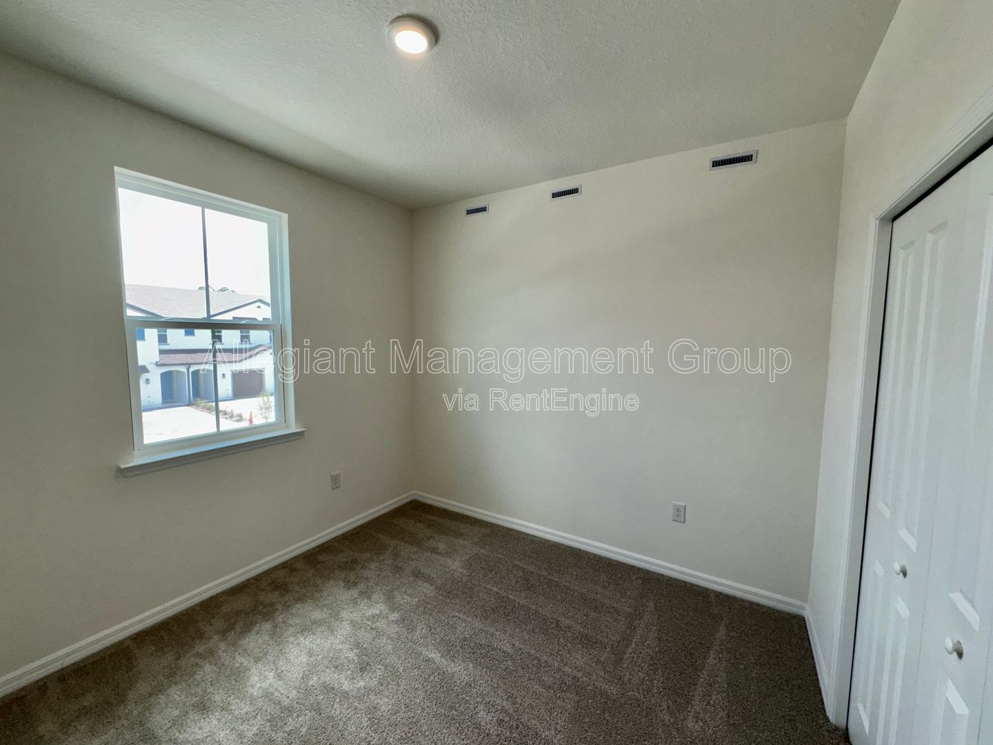 Gallery Image 19