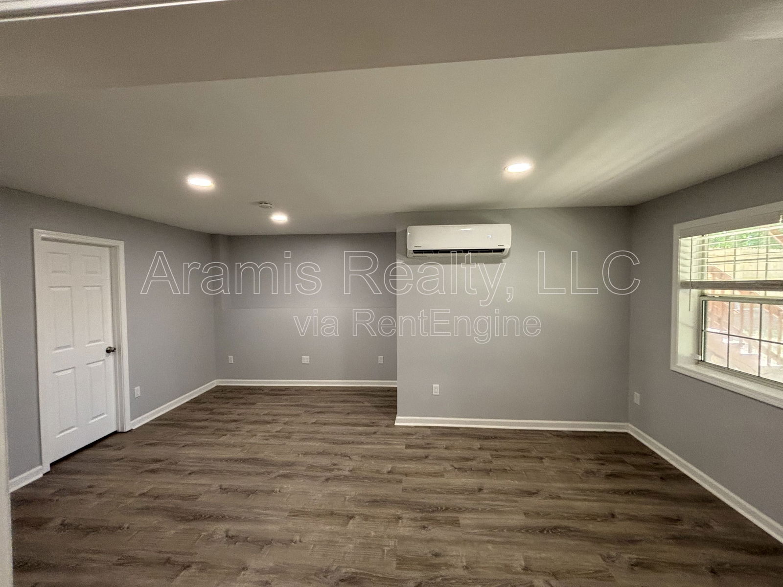 Gallery Image 11