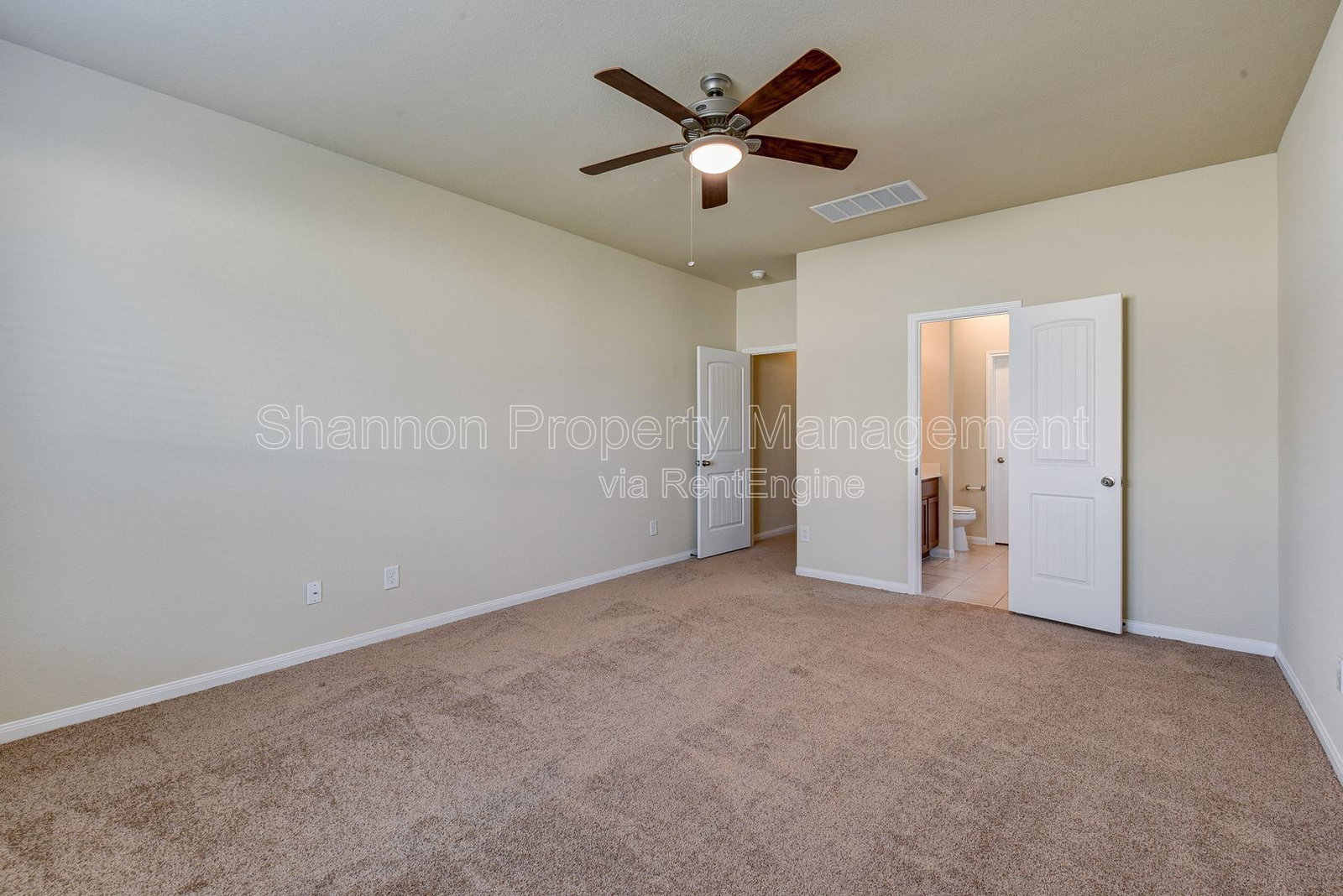 Gallery Image 19