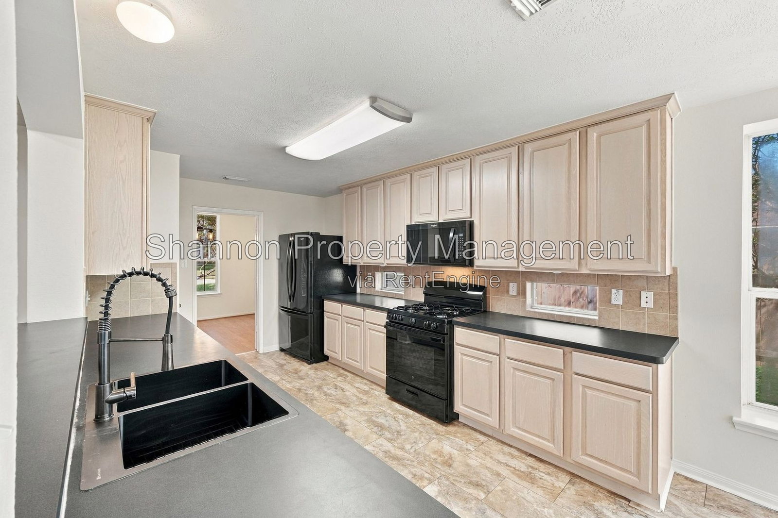 Gallery Image 16