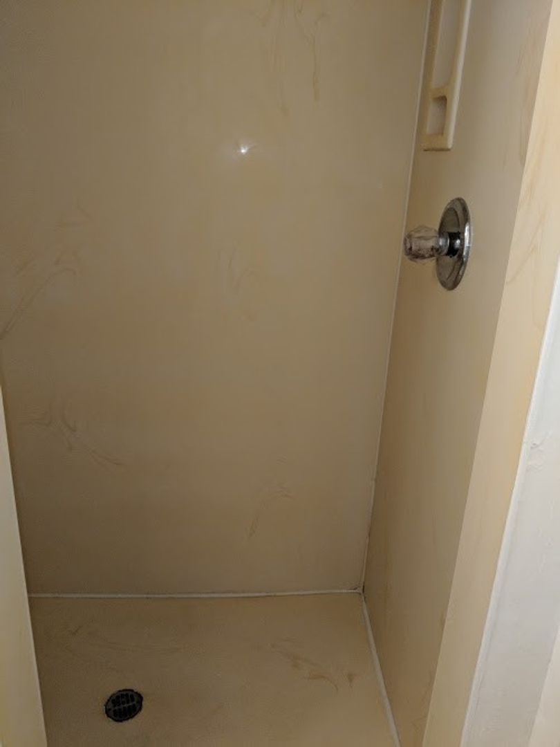 Gallery Image 0