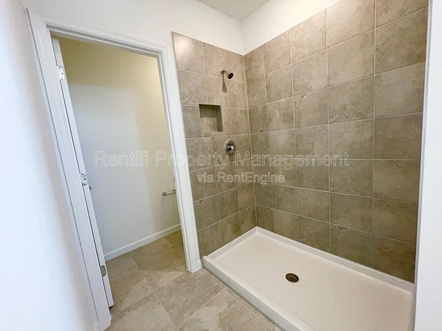 Gallery Image 21