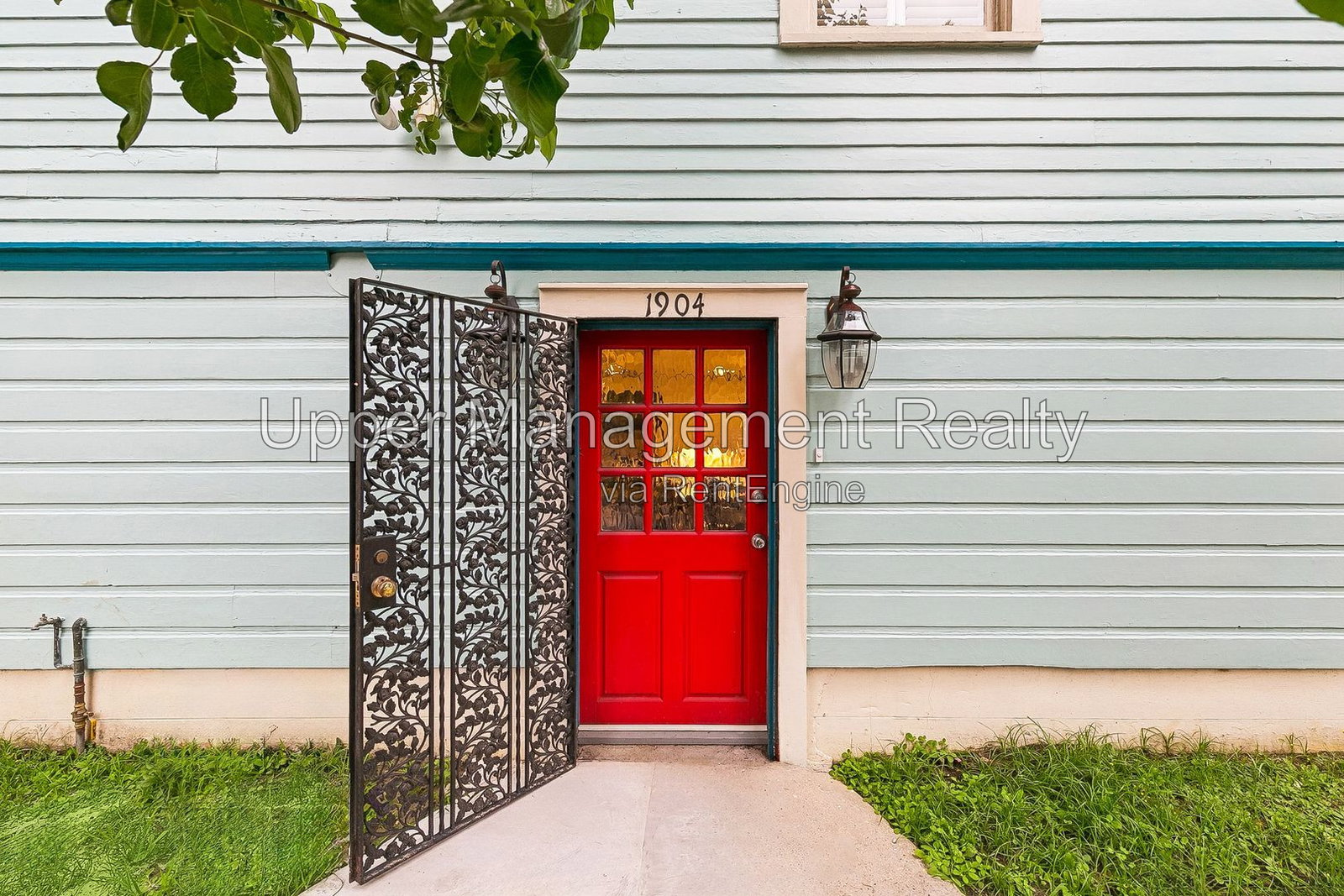 Gallery Image 17