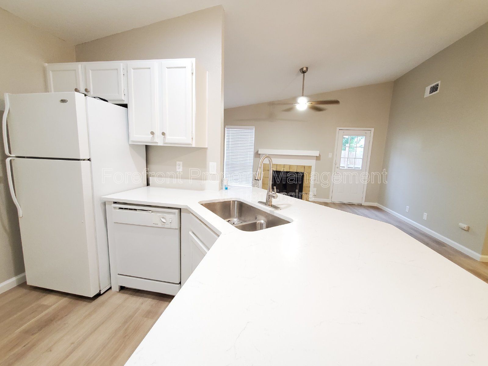 Gallery Image 15