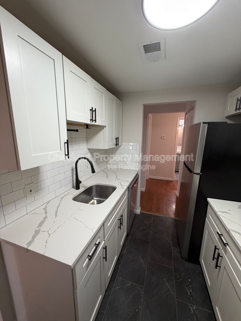 Gallery Image 17