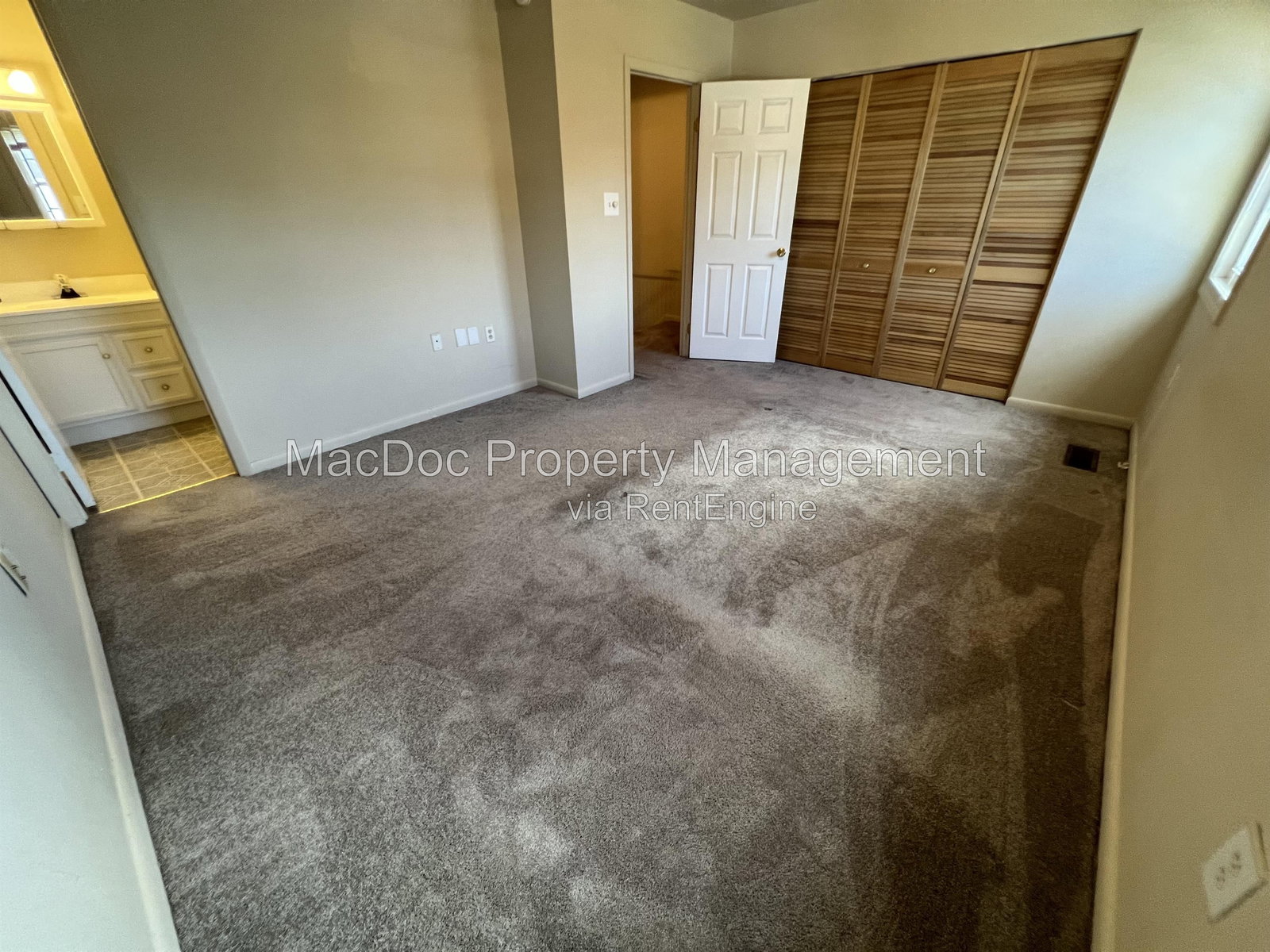 Gallery Image 21