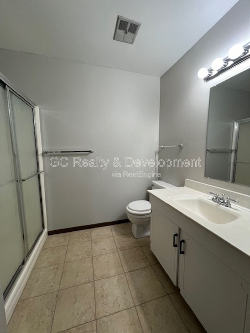 Gallery Image 19