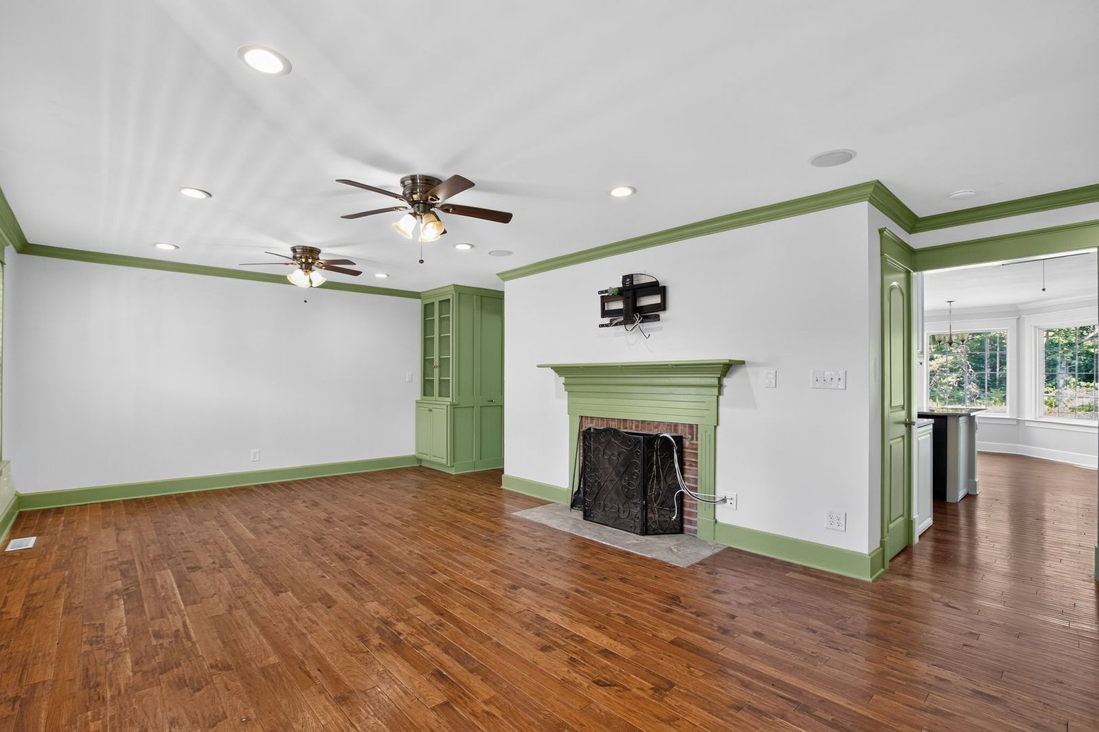 Gallery Image 7