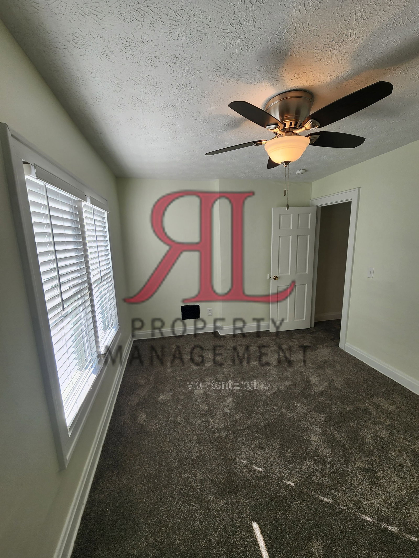 Gallery Image 38