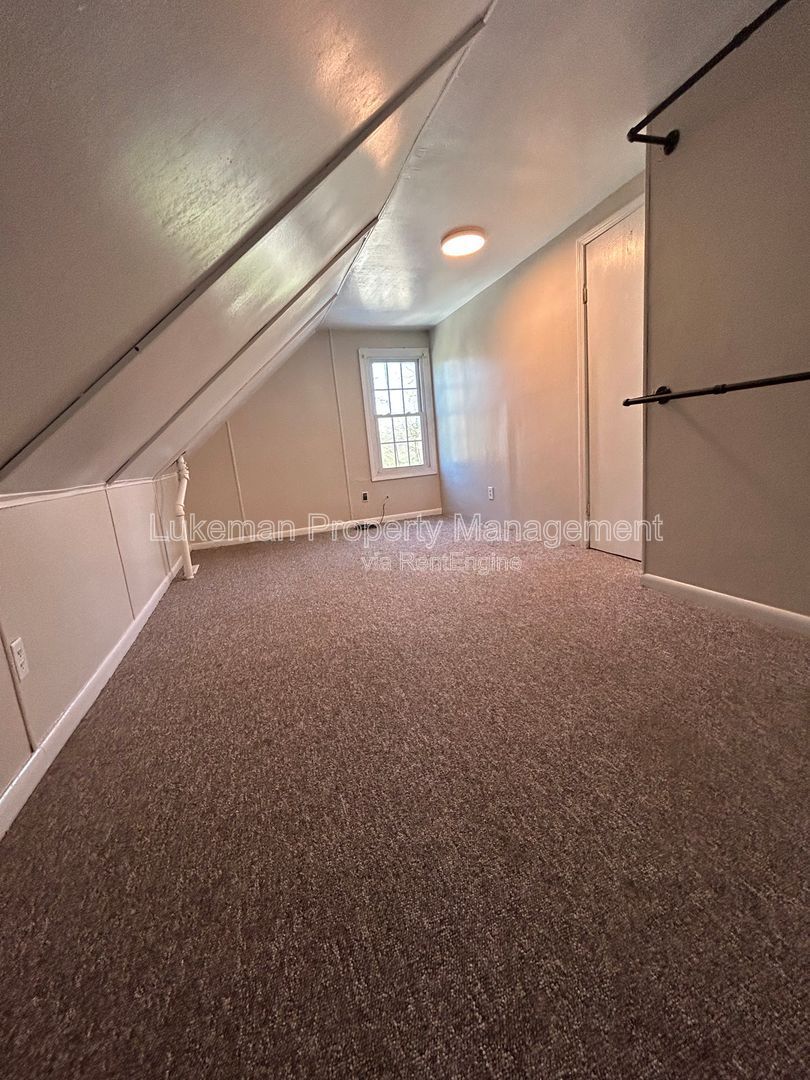 Gallery Image 21