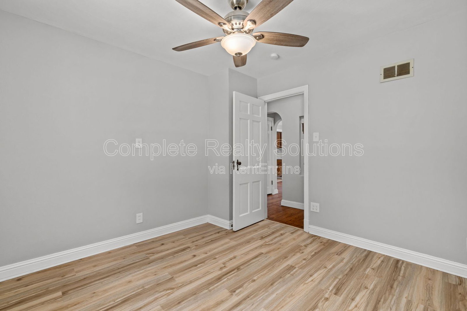 Gallery Image 19