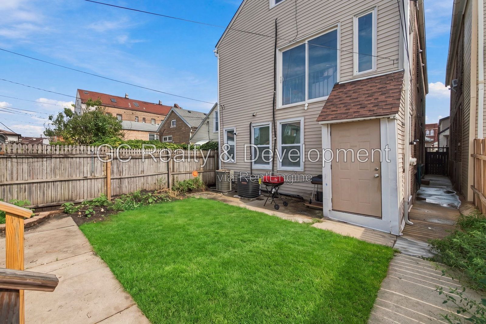 Gallery Image 13