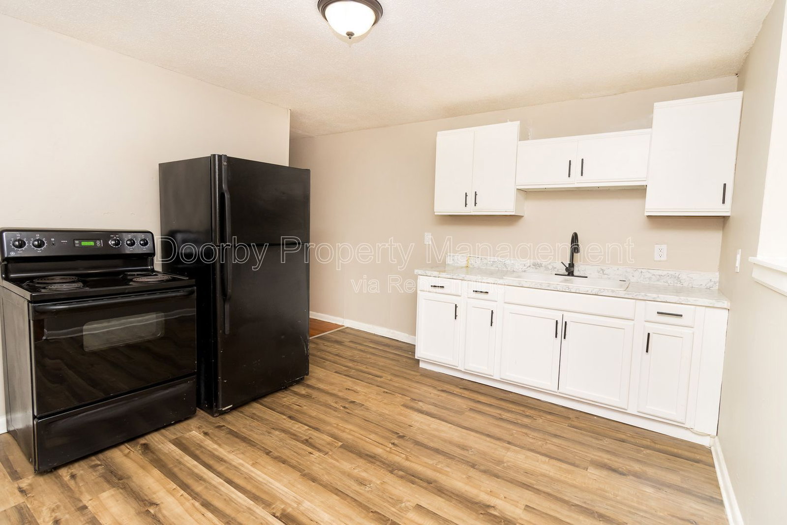Gallery Image 0