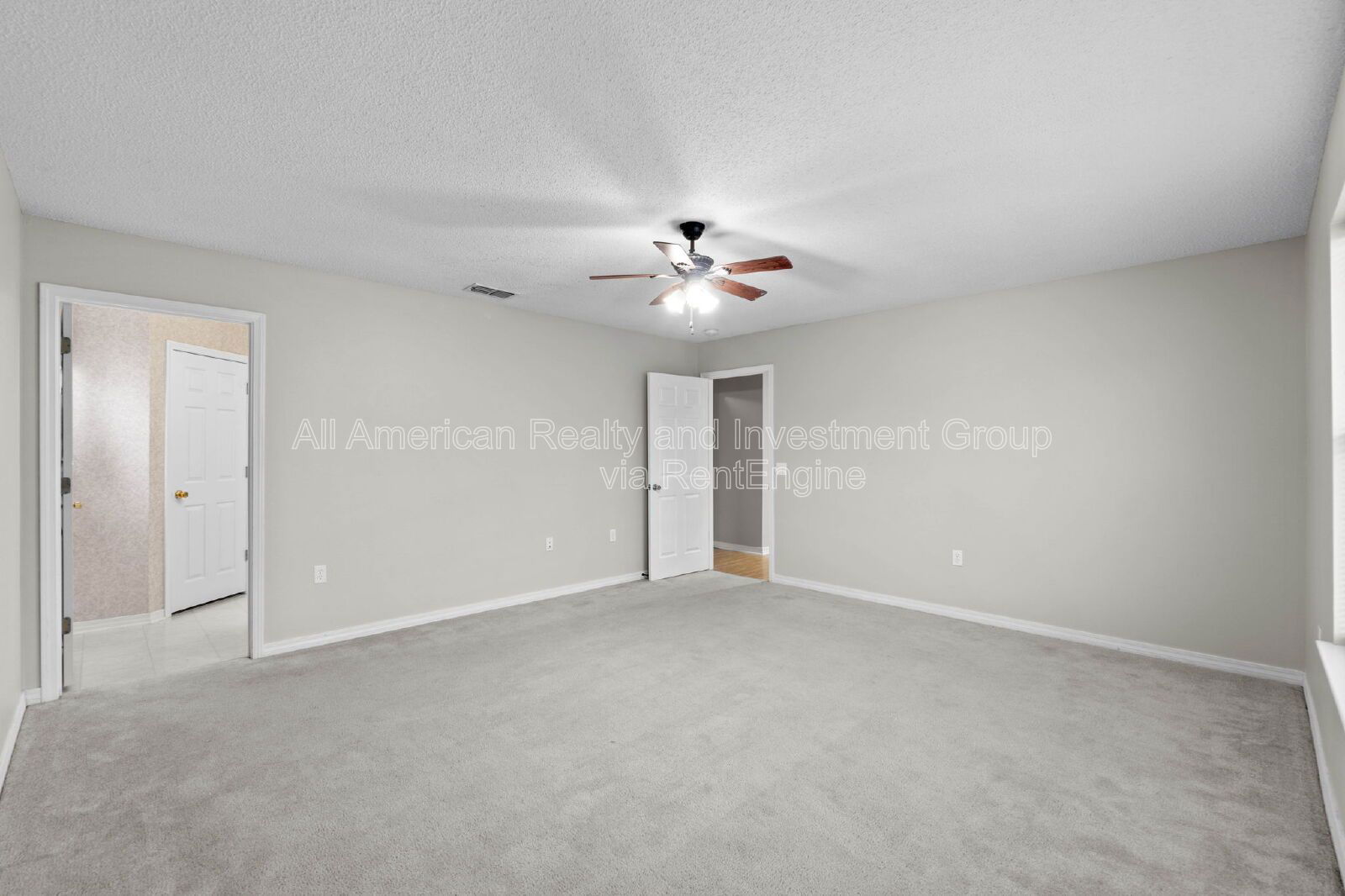 Gallery Image 20