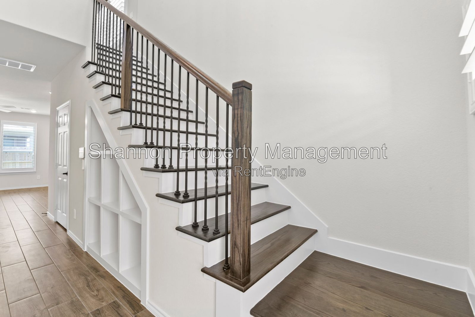 Gallery Image 16