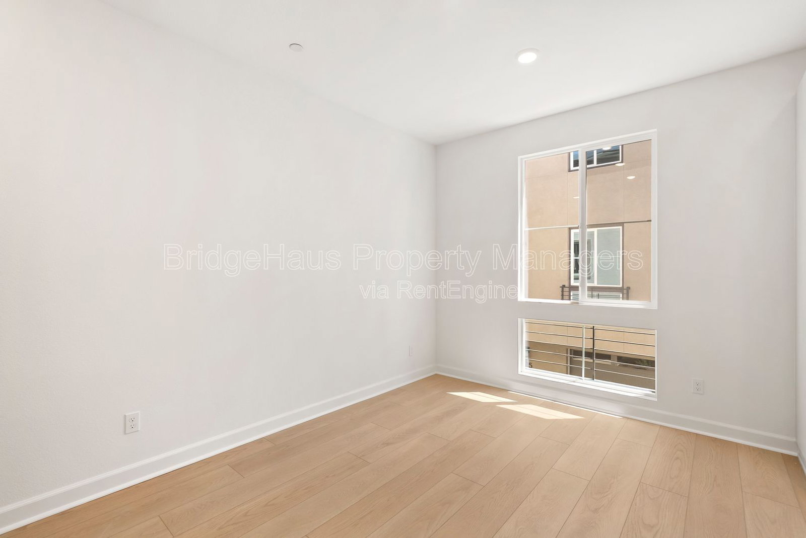 Gallery Image 20