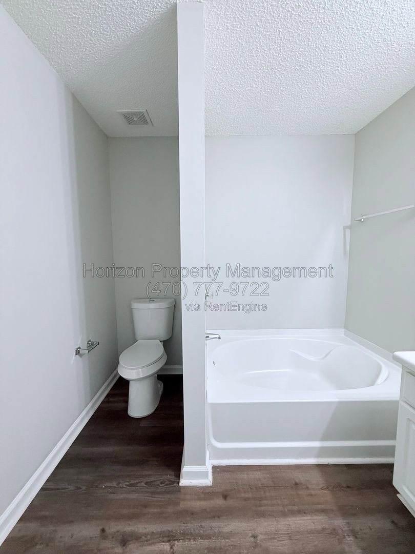Gallery Image 14