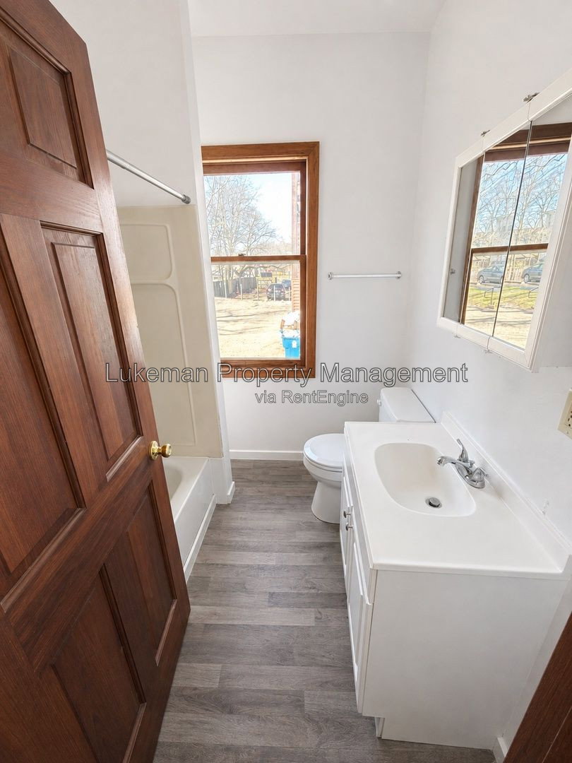 Gallery Image 9