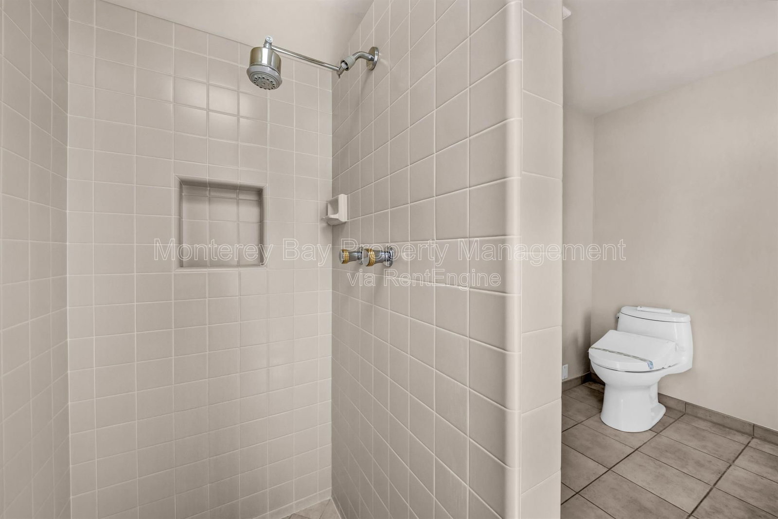 Gallery Image 22