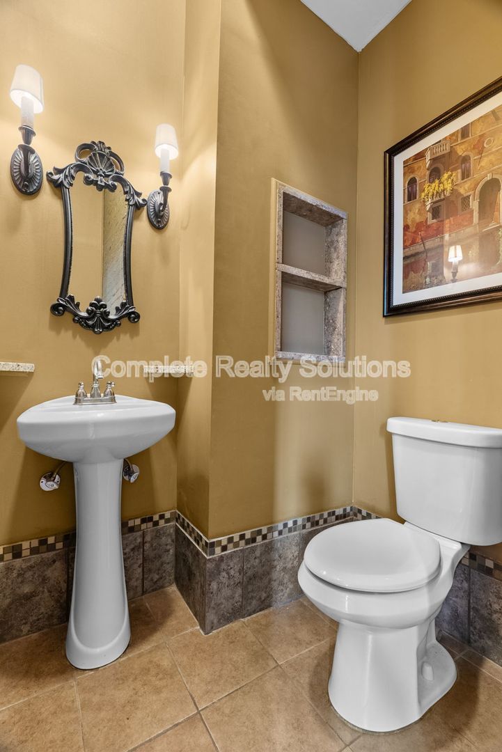 Gallery Image 14