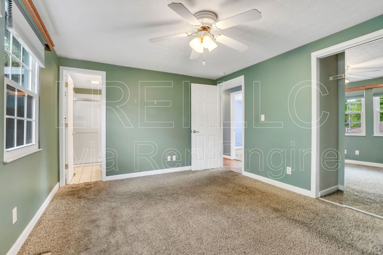 Gallery Image 11
