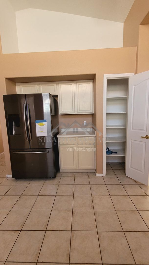 Gallery Image 28