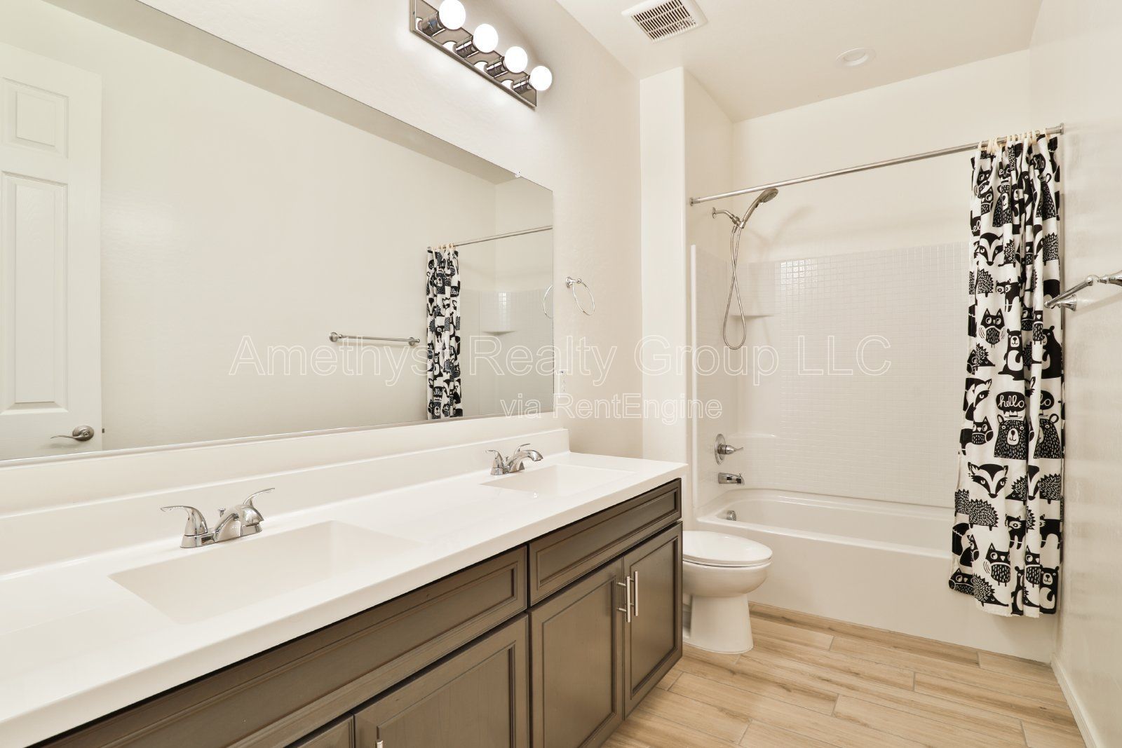 Gallery Image 21