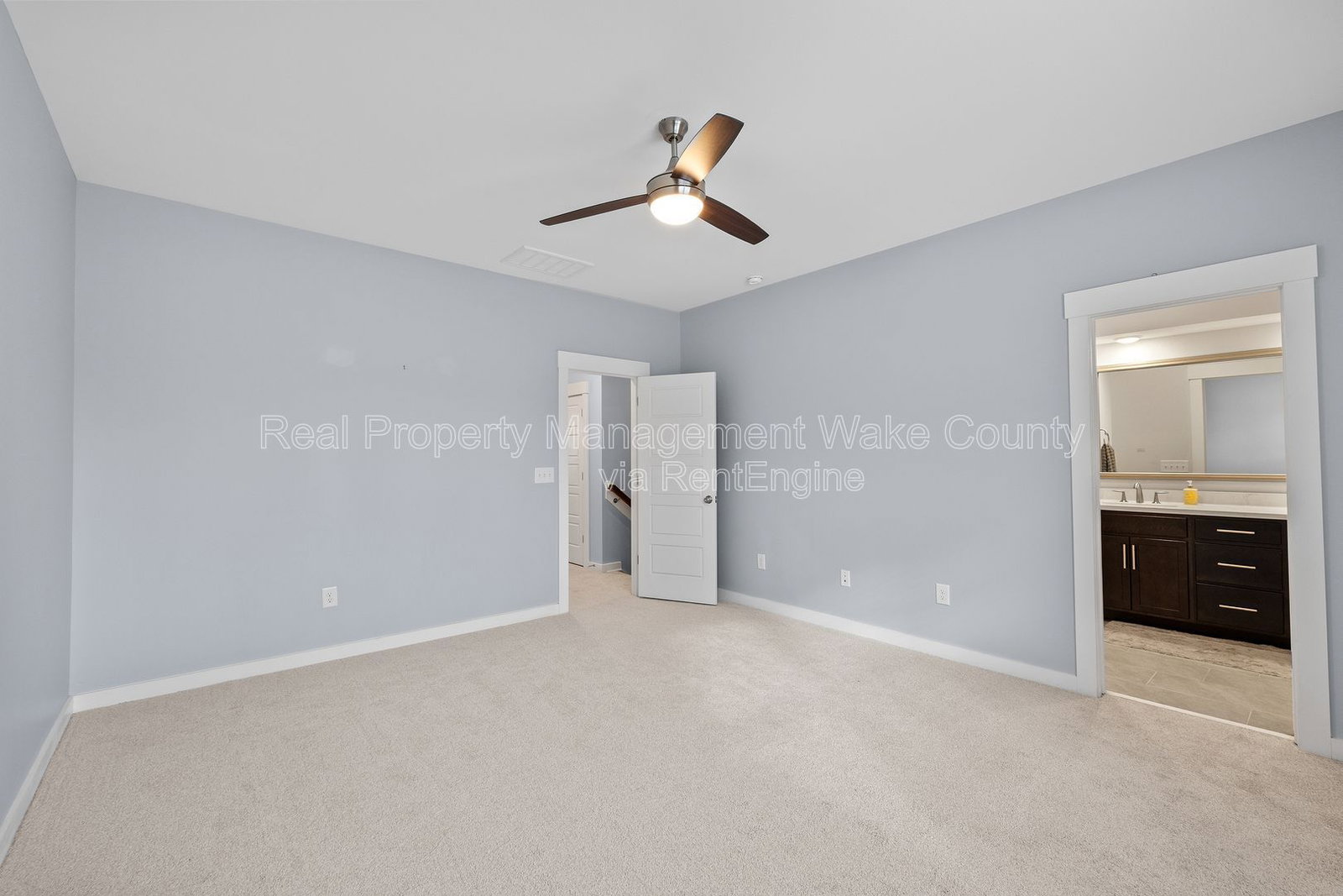 Gallery Image 37