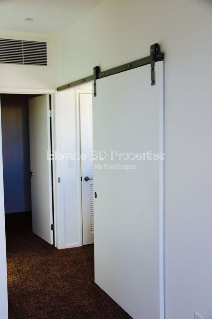 Gallery Image 15