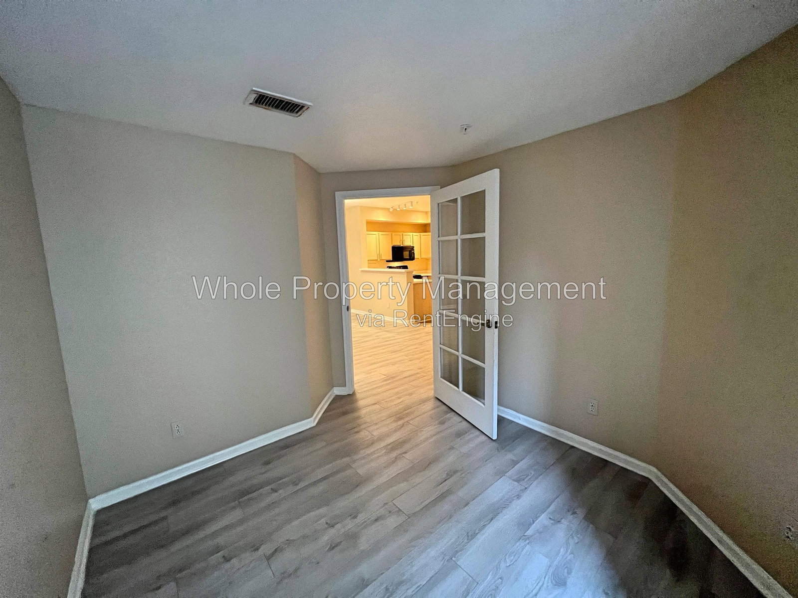 Gallery Image 19
