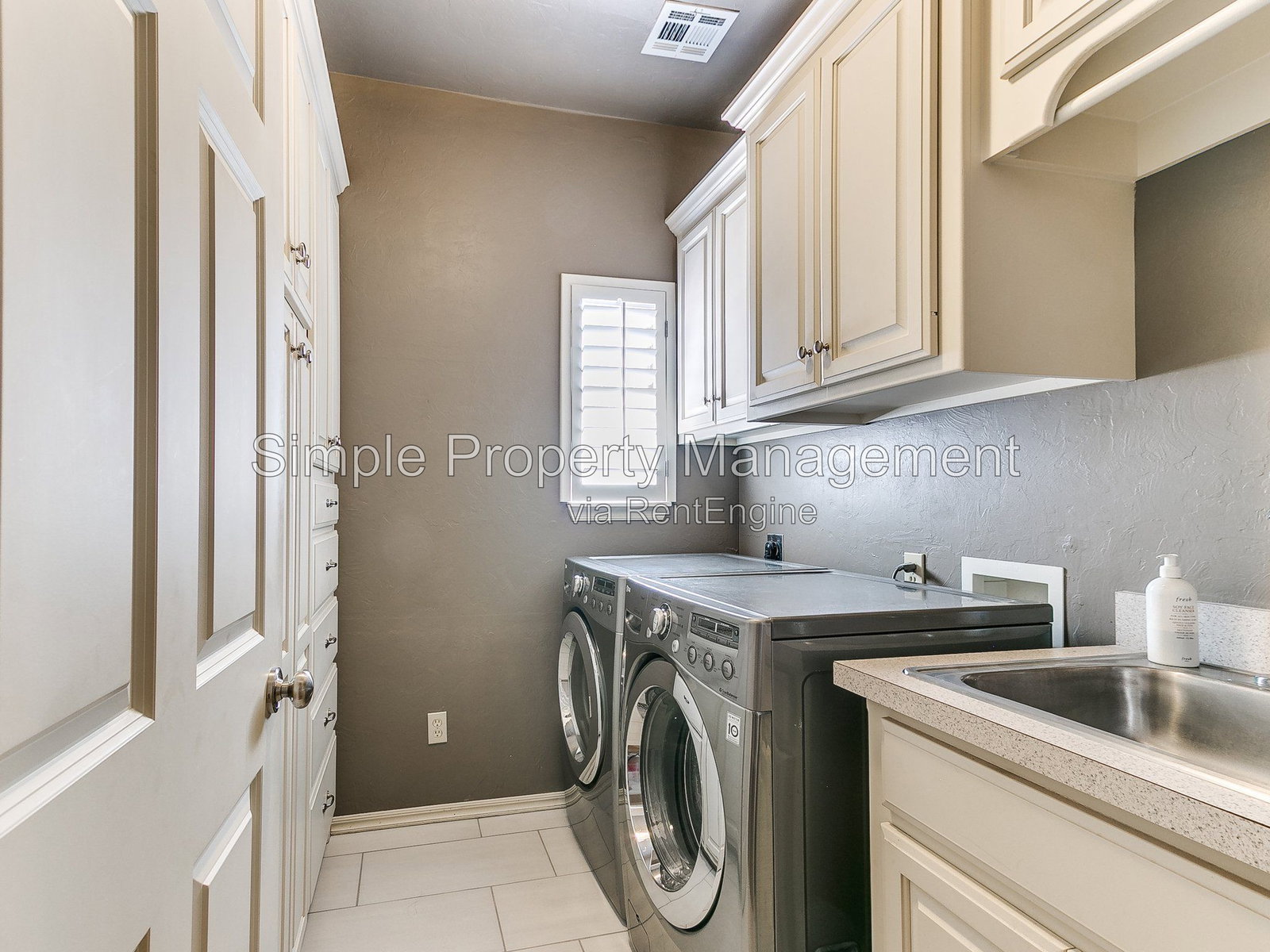 Gallery Image 35