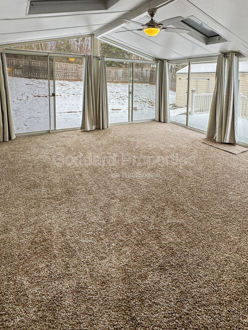 Gallery Image 11