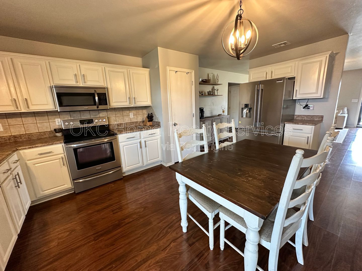 Gallery Image 14
