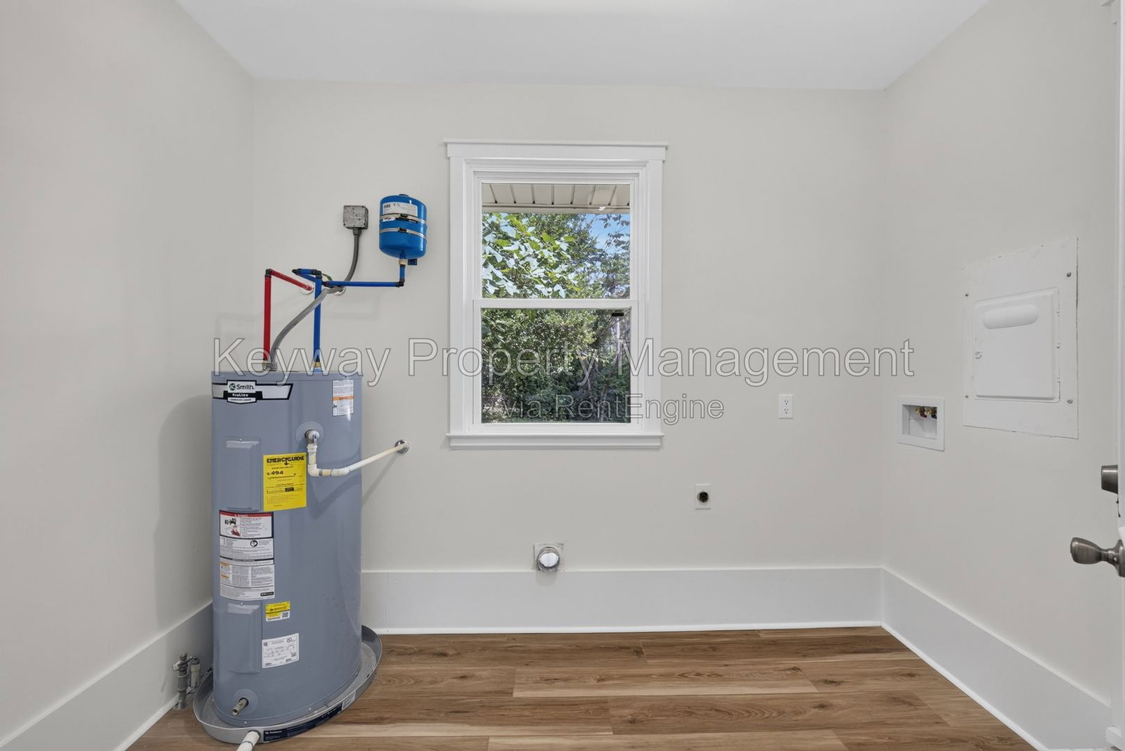 Gallery Image 33
