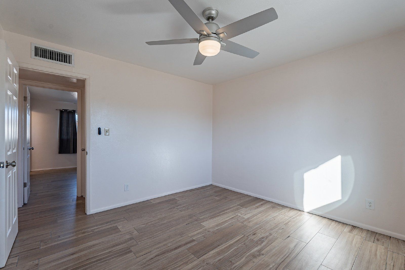 Gallery Image 21