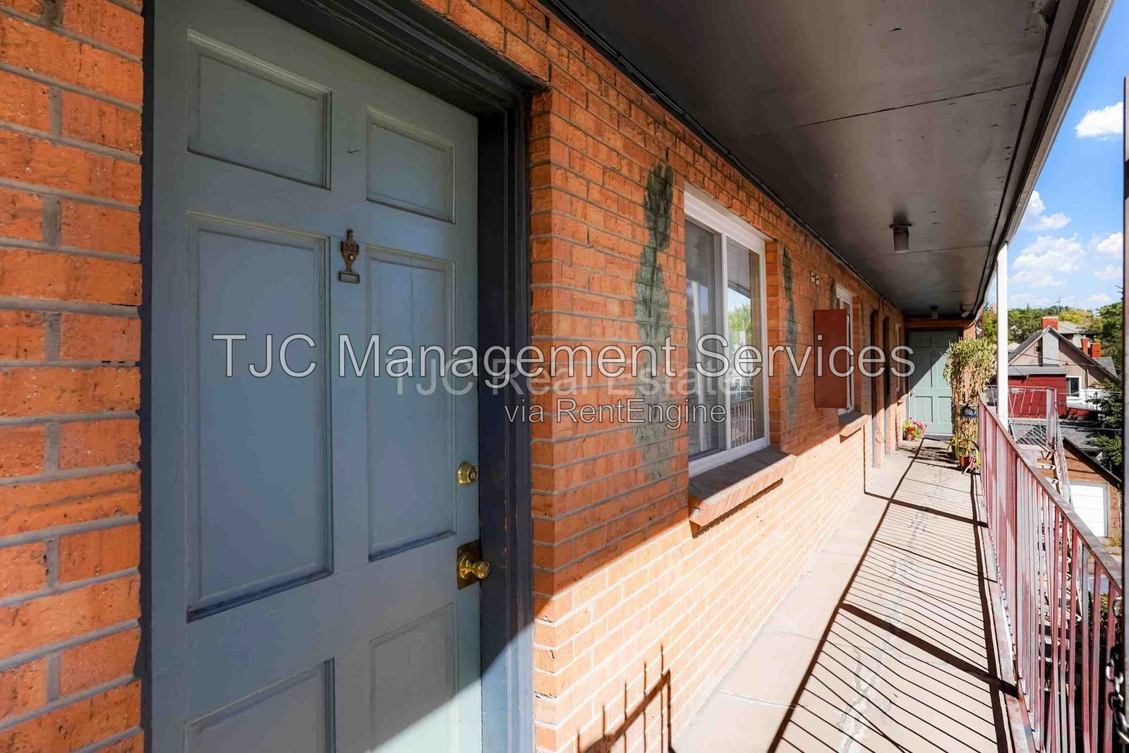 Gallery Image 15