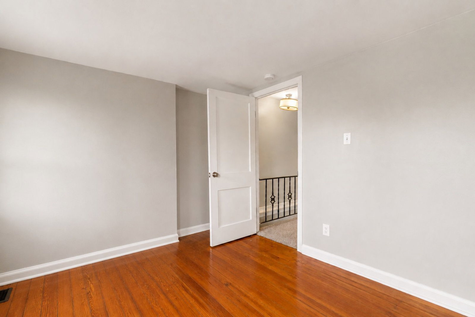 Gallery Image 19