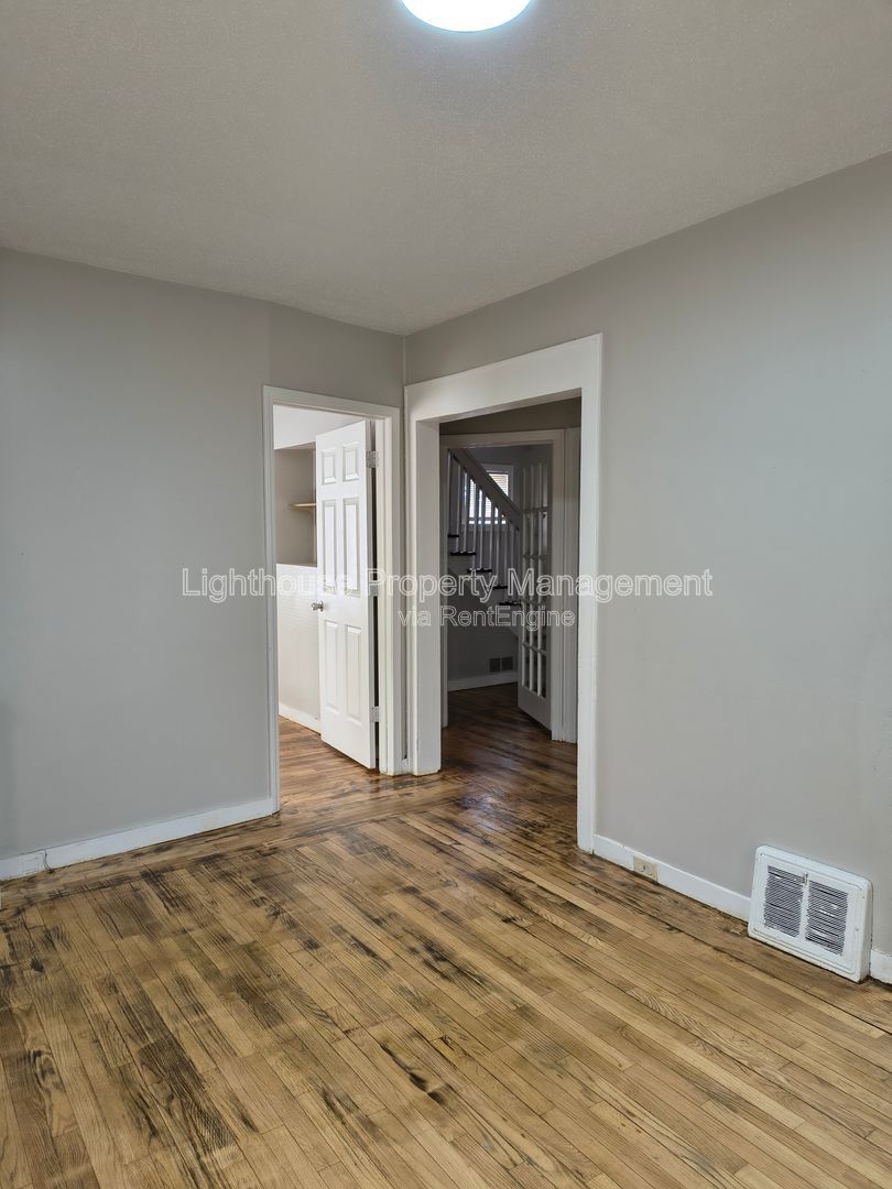 Gallery Image 20