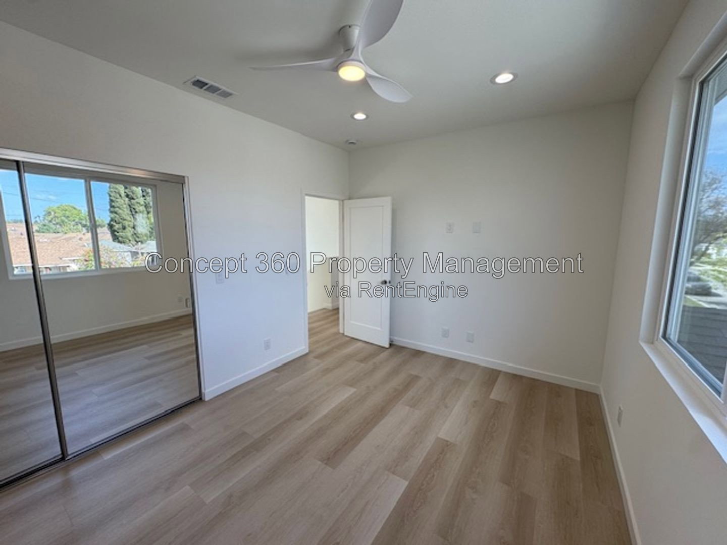 Gallery Image 43
