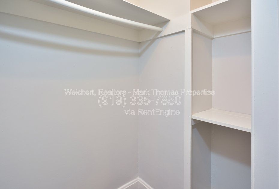 Gallery Image 22
