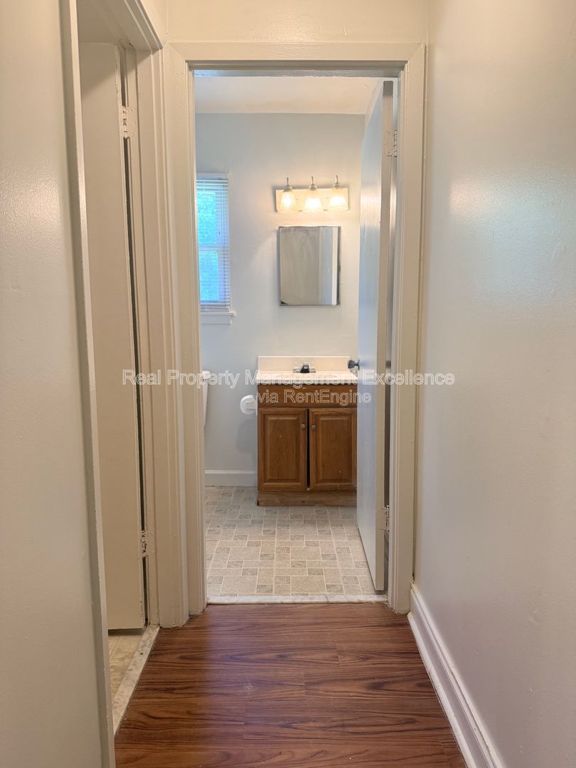 Gallery Image 17