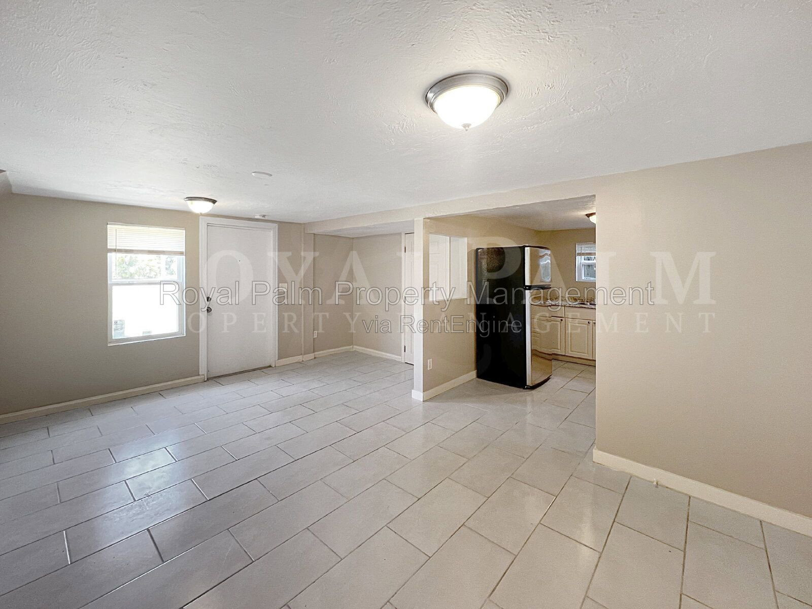 Gallery Image 0