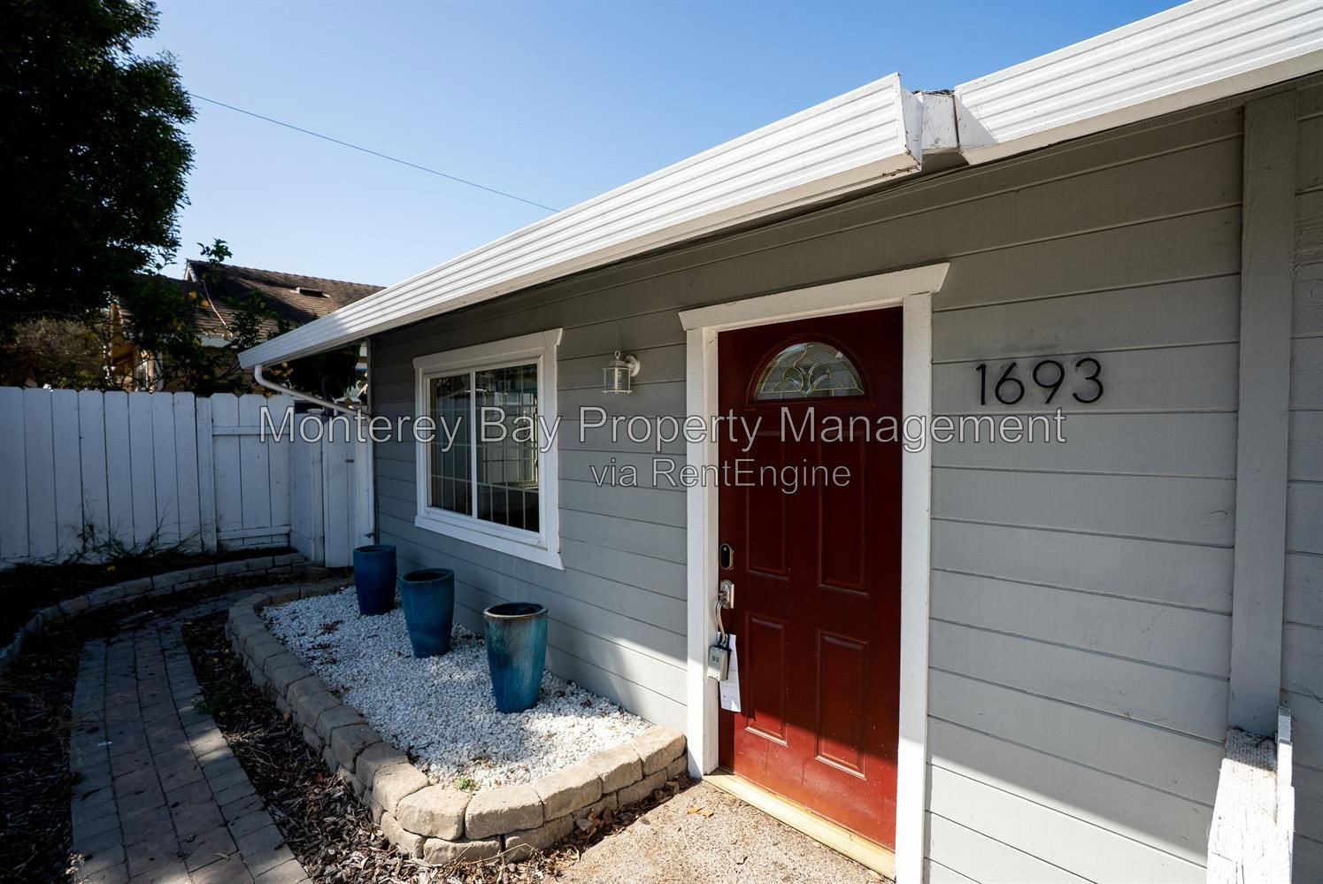 Gallery Image 0
