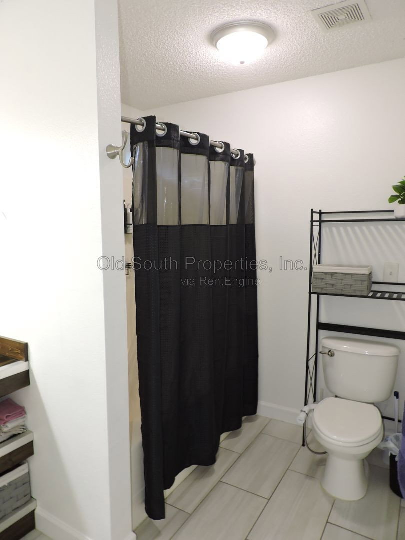 Gallery Image 16